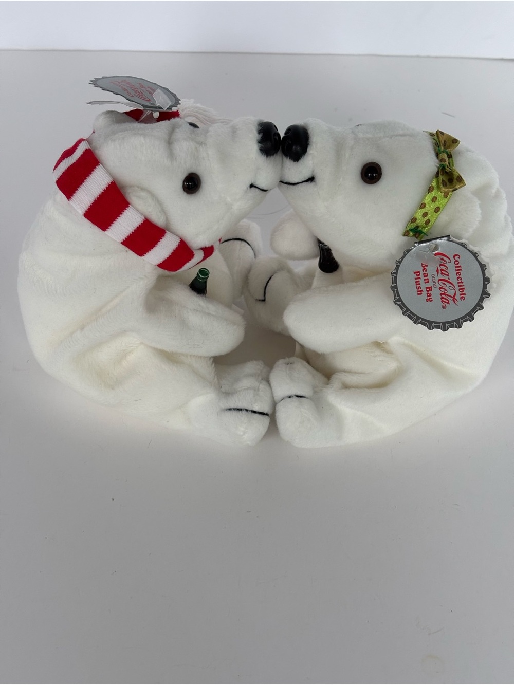 VTG 1997 Coca-Cola Collectible Kissing Polar Bears Bean Bag Plush Set with Tags